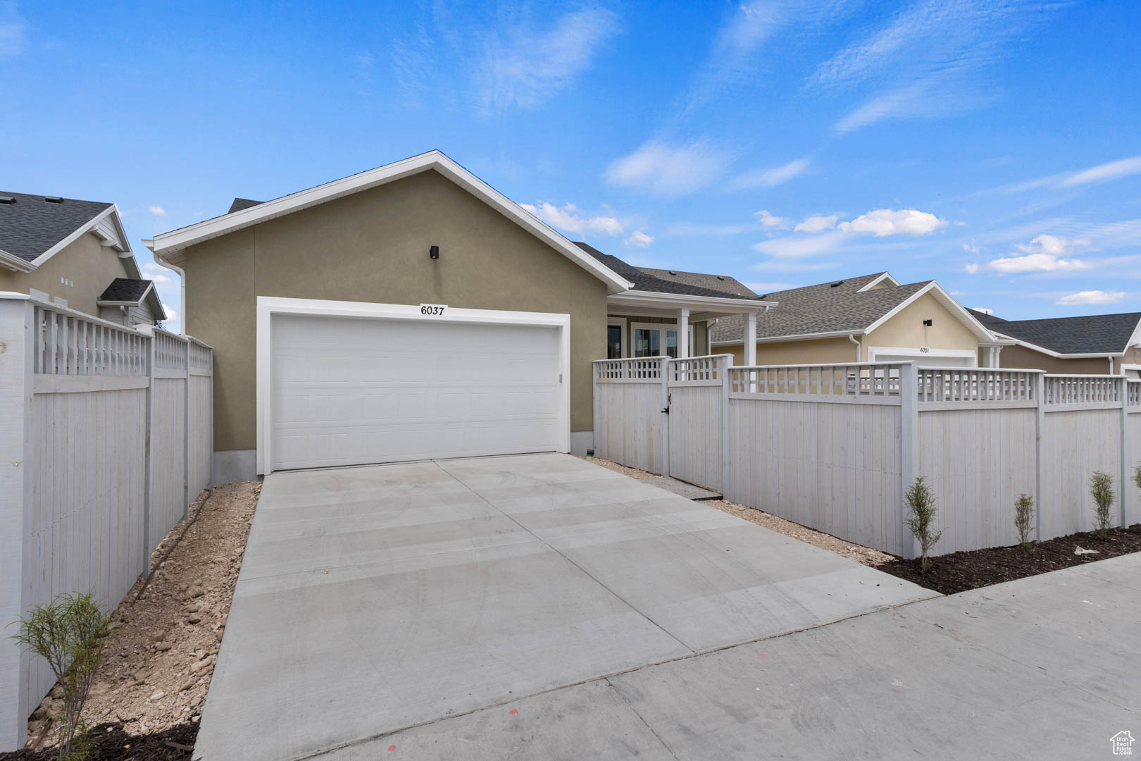 DAYBREAK SPRINGHOUSE - Residential