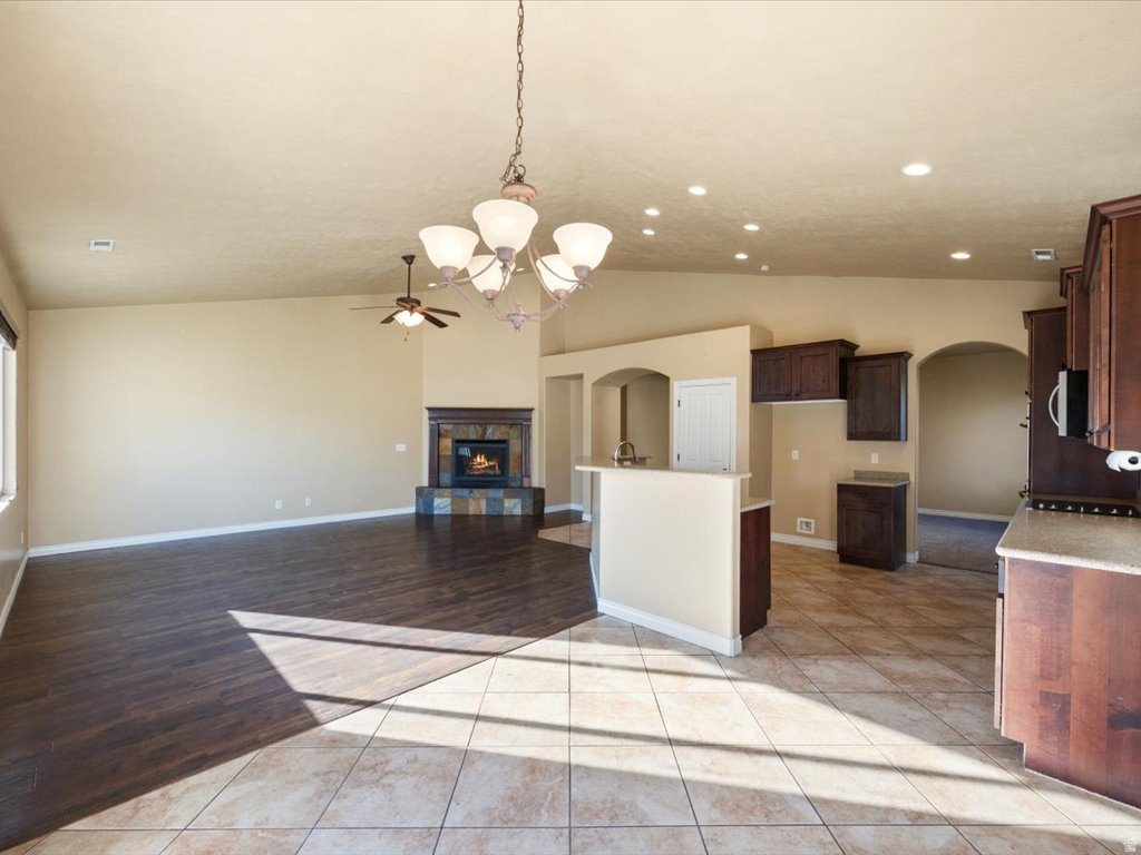 SPRING CREEK RANCH - Residential