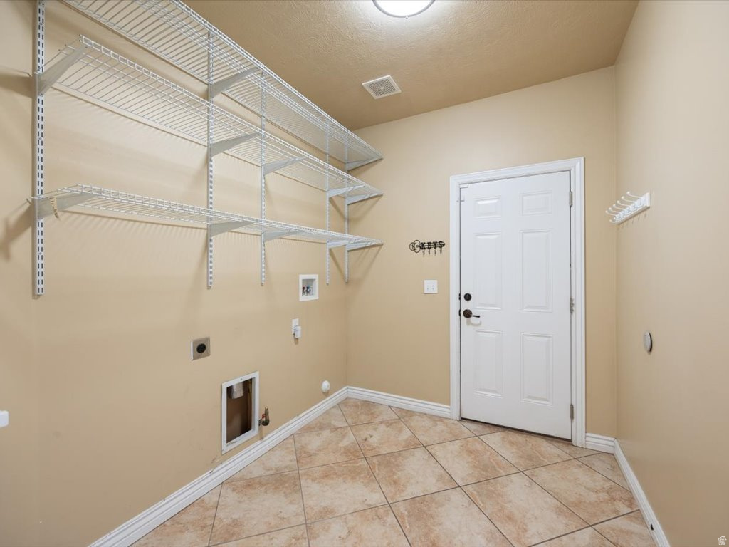 SPRING CREEK RANCH - Residential