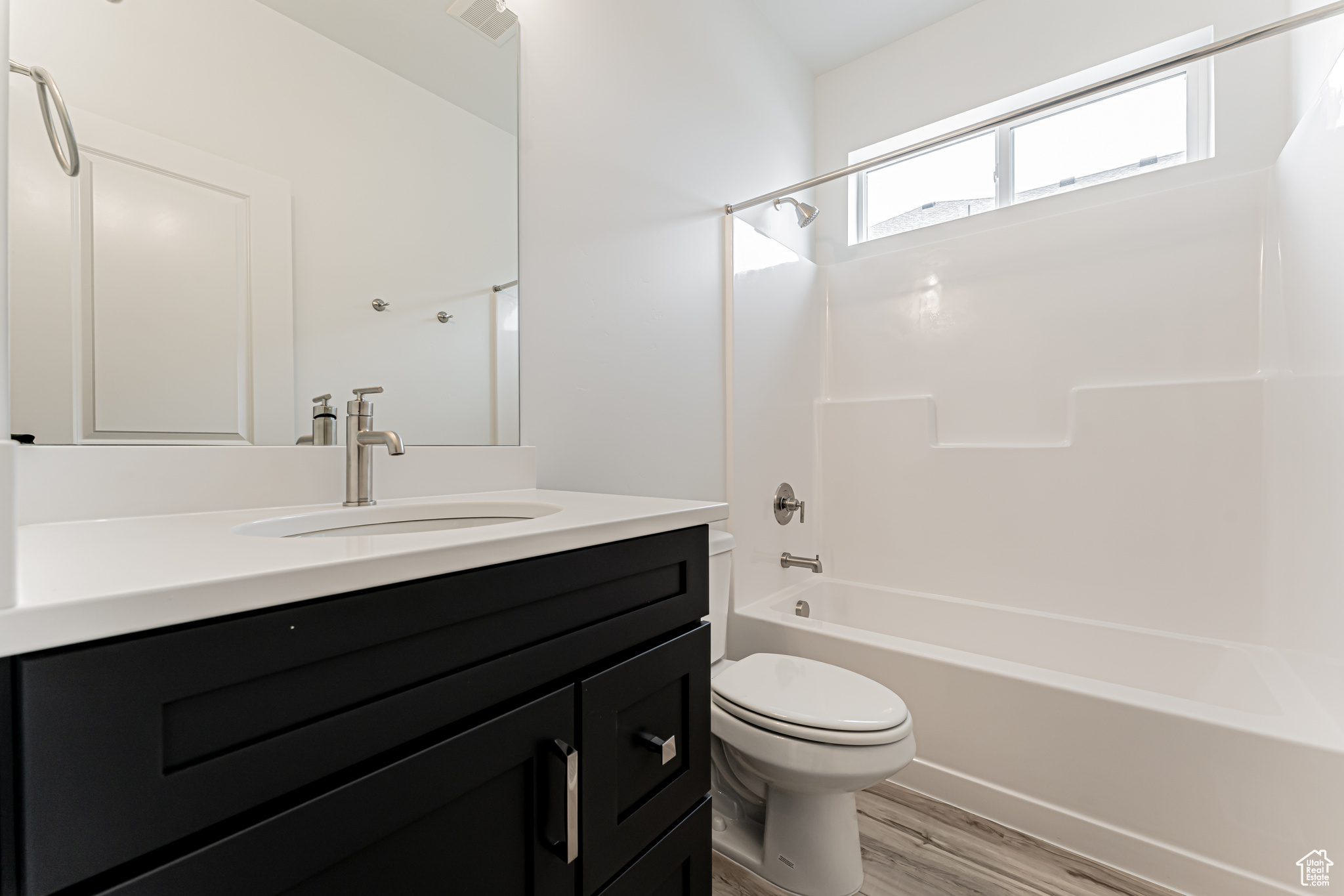 MOUNTAIN RIDGE - Residential