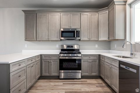 Tiny photo for 1082 S 2810 E, Spanish Fork, UT 84660 (MLS # 2020566)