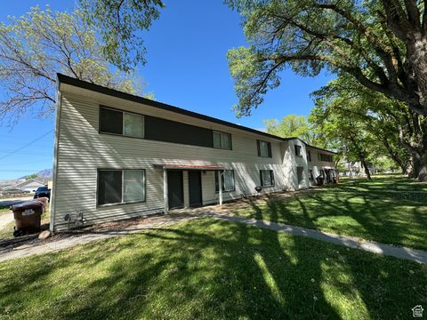 Photo of 1537 N 1075 W, Ogden, UT 84404 (MLS # 2088357) Photo of 1537 N 1075 W, Ogden, UT 84404 (MLS # 2088357)