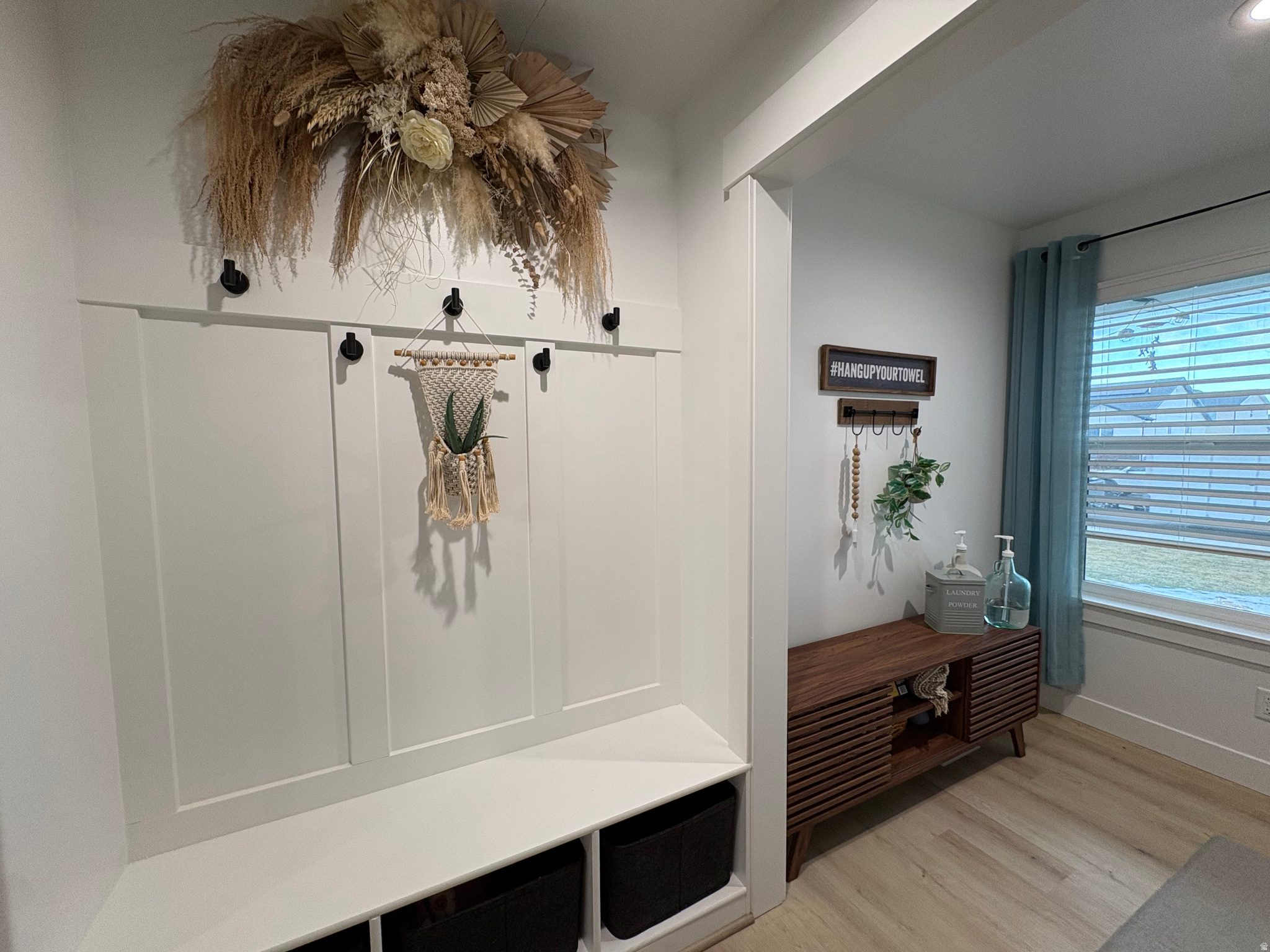 EASTSIDE VIEW - Residential