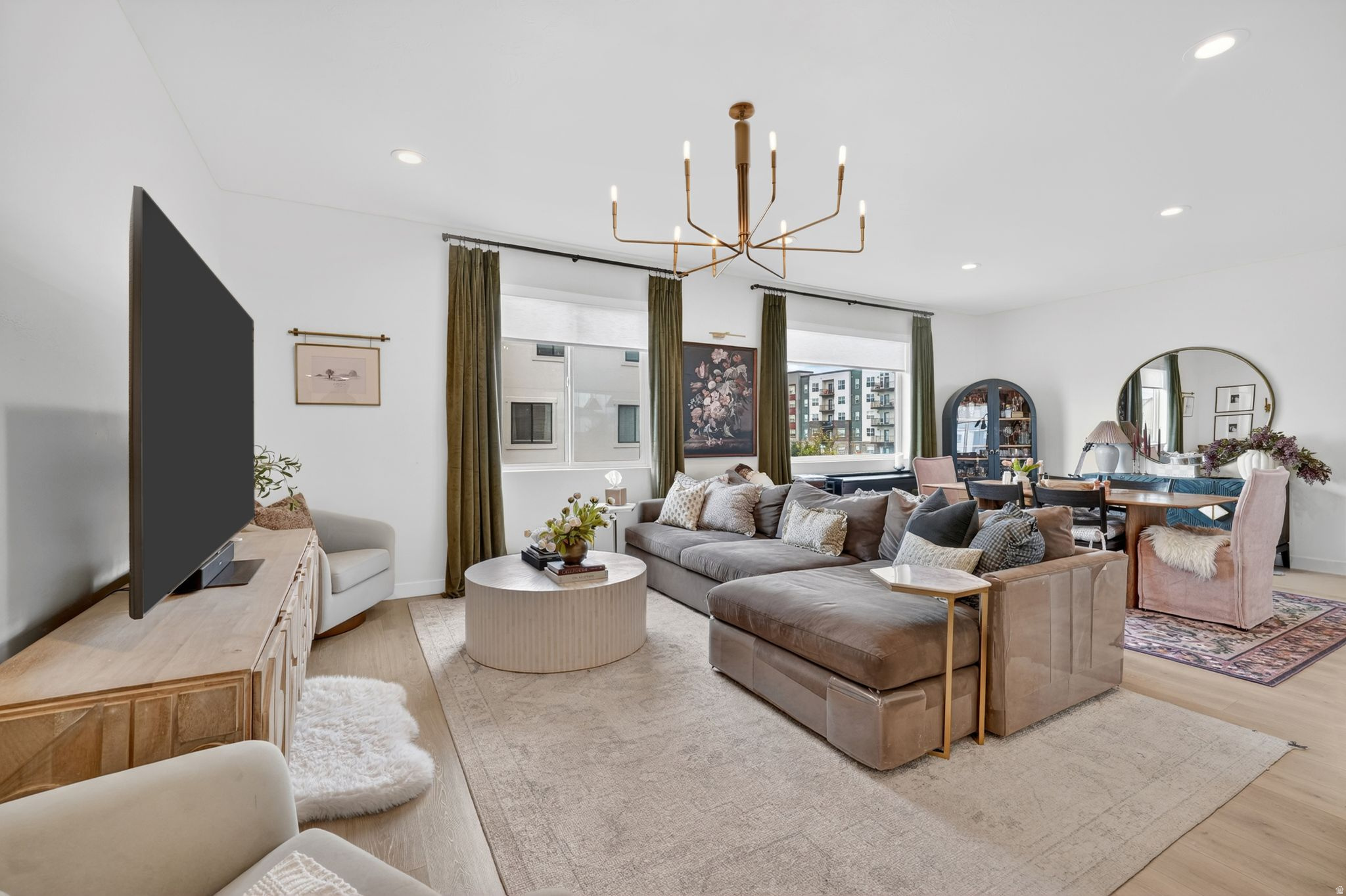 LAKESHORE LANDING - Residential