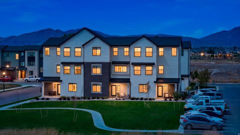 Tiny photo for 931 W 360 S, American Fork, UT 84003 (MLS # 2153056)