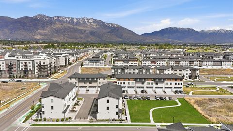 Tiny photo for 931 W 360 S, American Fork, UT 84003 (MLS # 2153056)