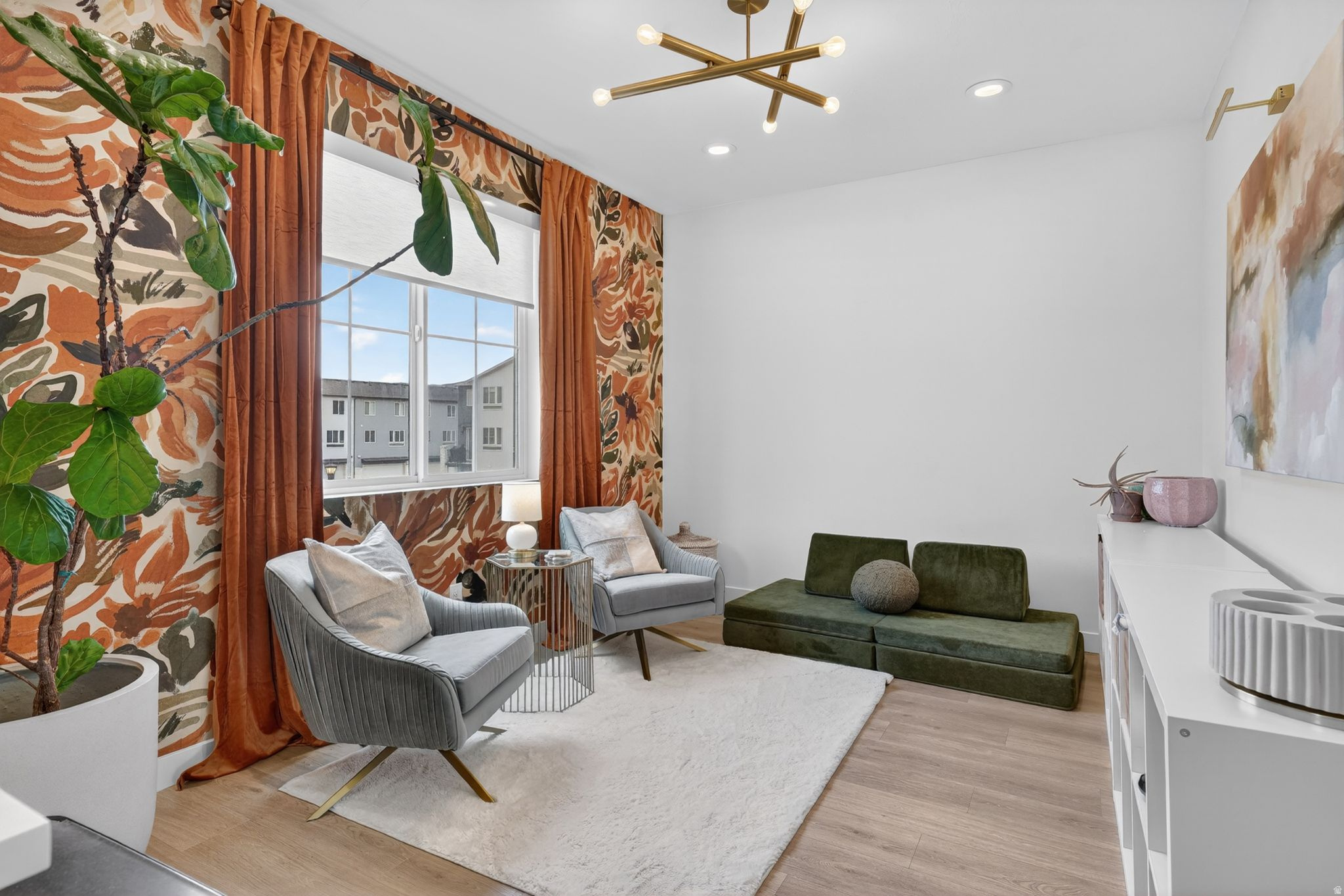 LAKESHORE LANDING - Residential