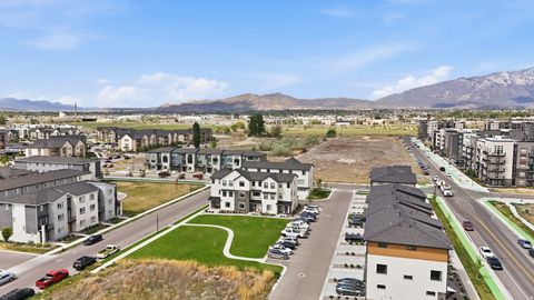 Tiny photo for 931 W 360 S, American Fork, UT 84003 (MLS # 2153056)