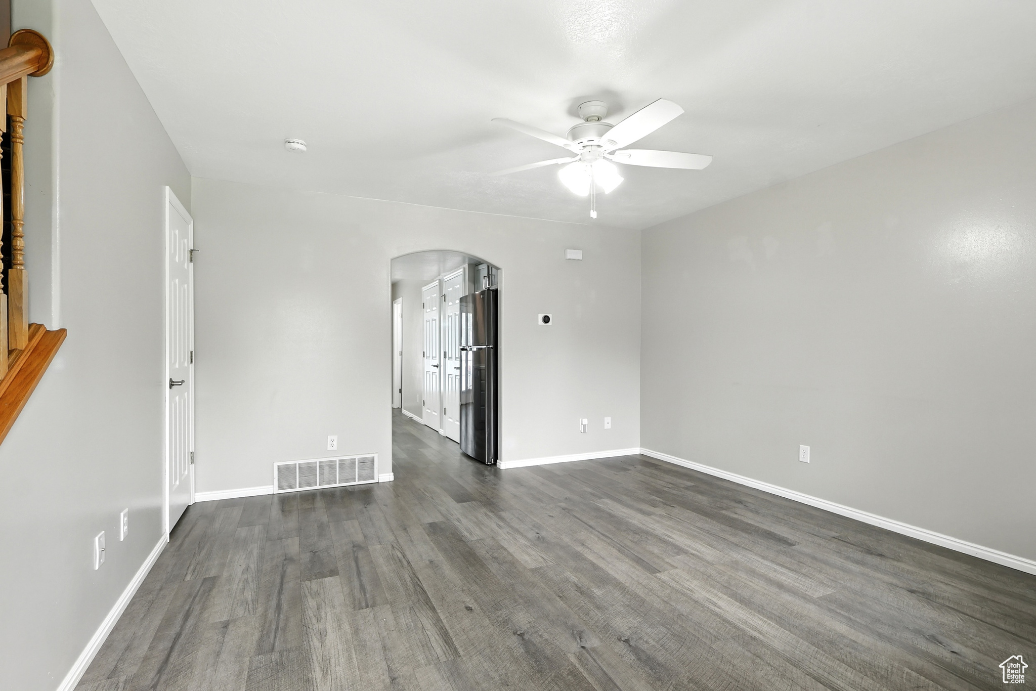 48 KENSINGTON PL