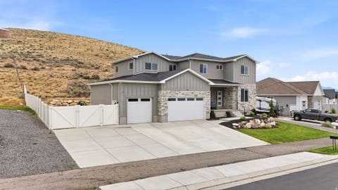 Tiny photo for 2323 E PATRIOT DR, Eagle Mountain, UT 84005 (MLS # 2170668)