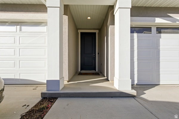 SALT POINT NORTHEAST TOWNHOMES - Residential