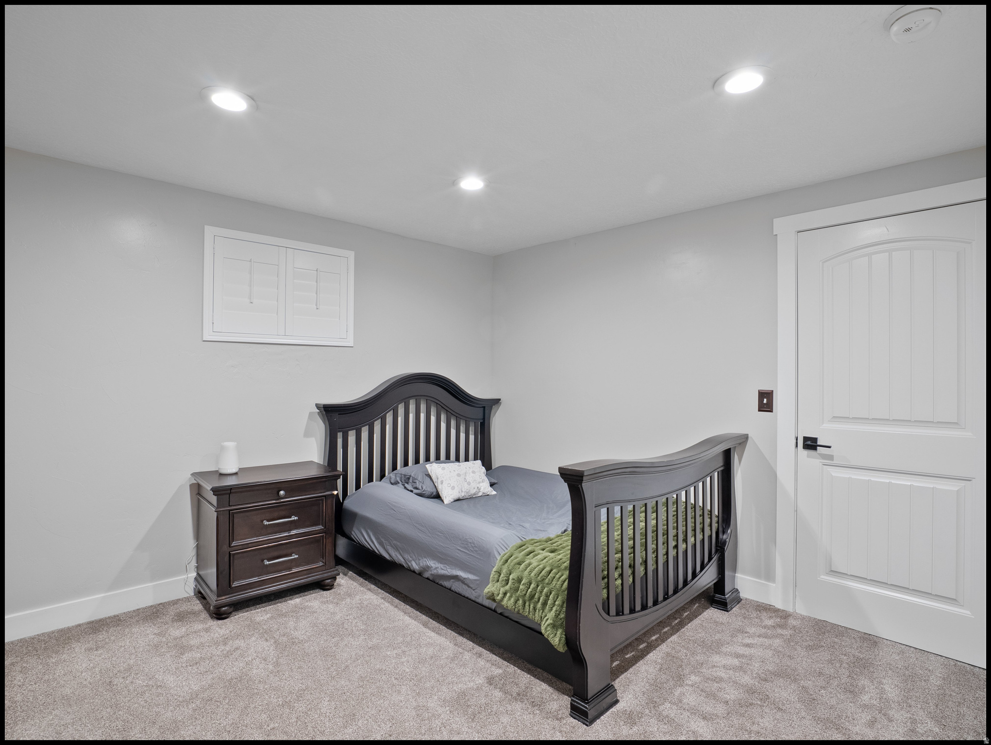 OAKRIDGE VILLAGE SUB - Residential