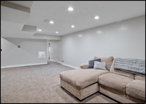 Tiny photo for 1467 BROWN LN, Farmington, UT 84025 (MLS # 2146772)