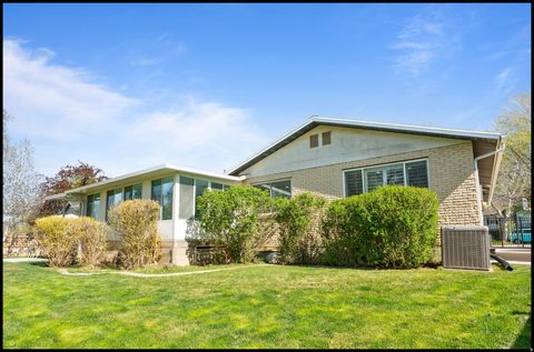 Tiny photo for 1467 BROWN LN, Farmington, UT 84025 (MLS # 2146772)