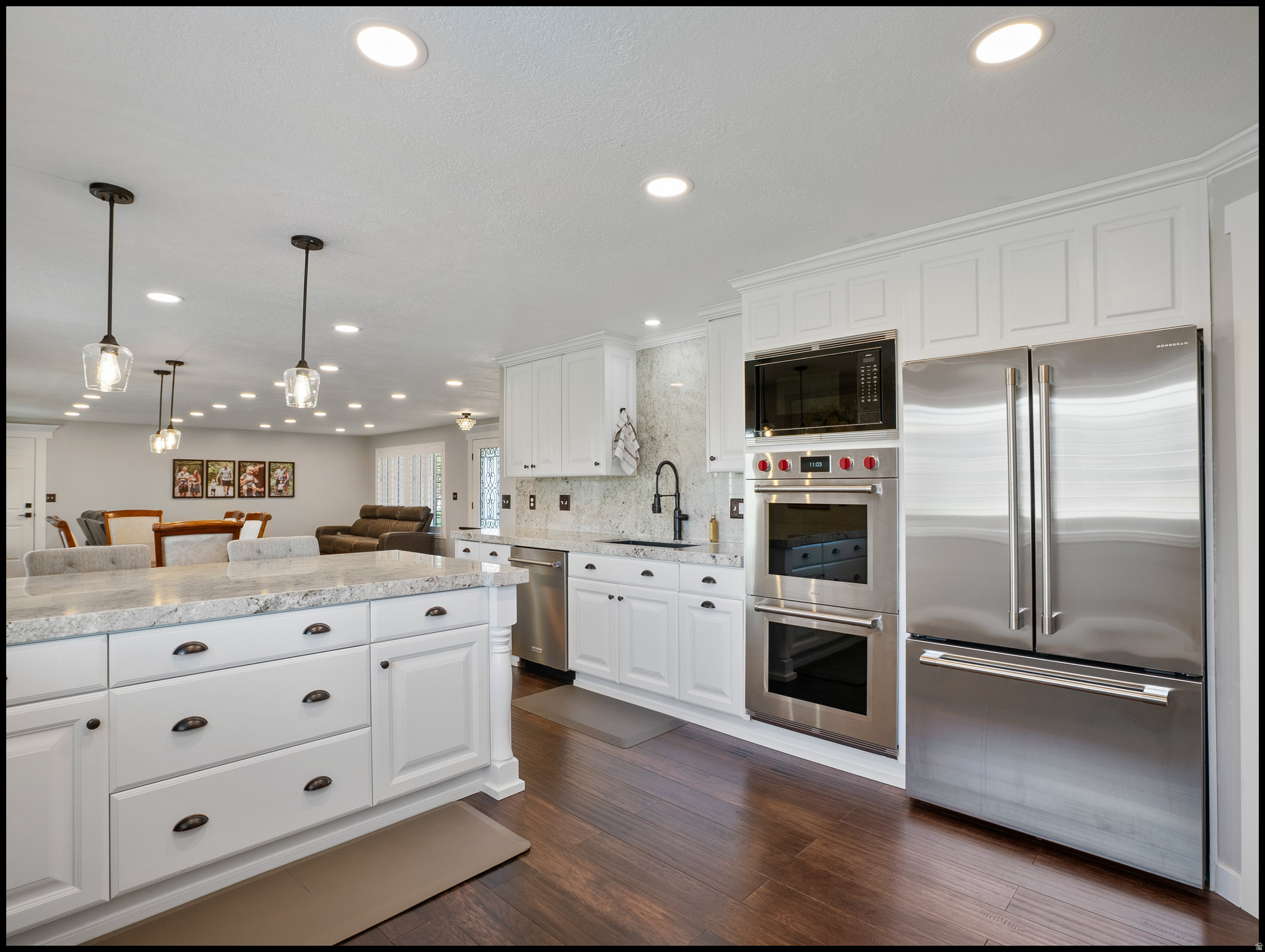 OAKRIDGE VILLAGE SUB - Residential