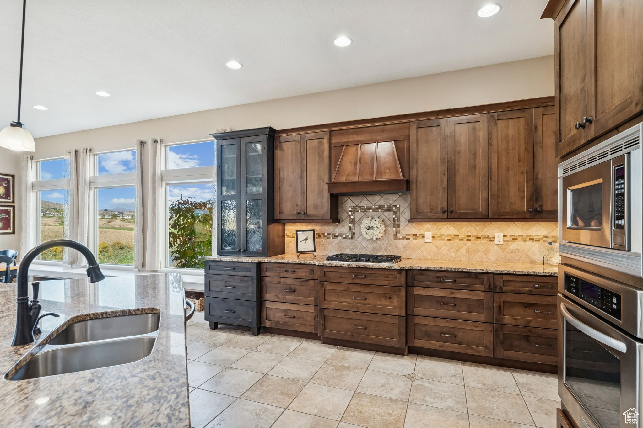 THANKSGIVING VILLAGE - Residential