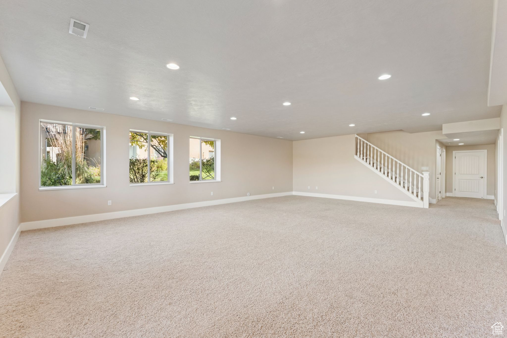 THANKSGIVING VILLAGE - Residential