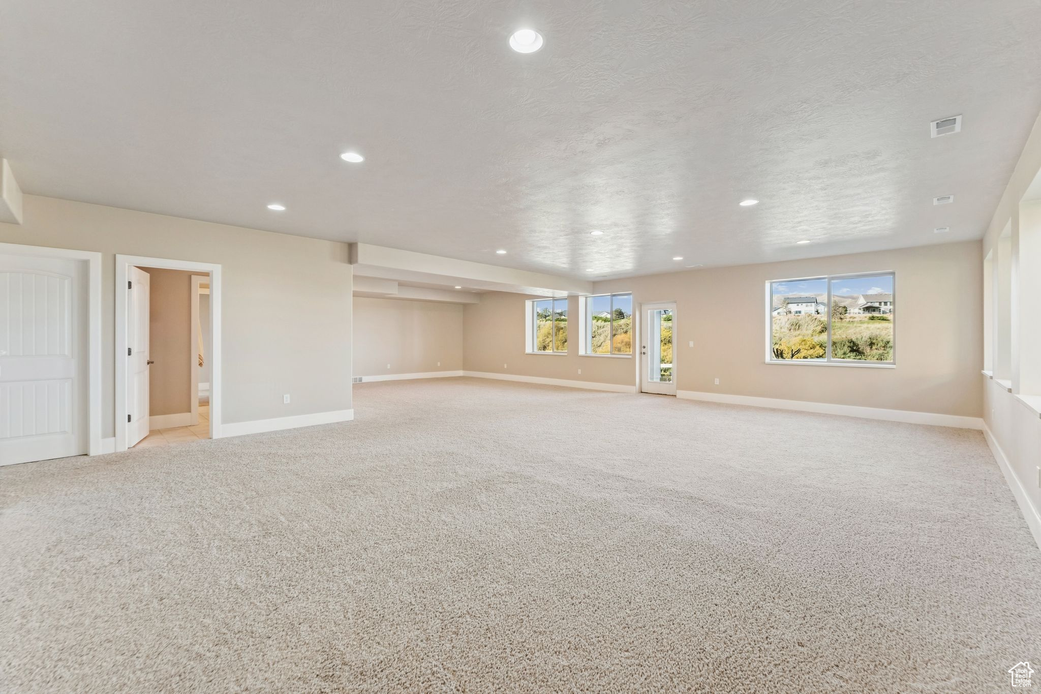 THANKSGIVING VILLAGE - Residential