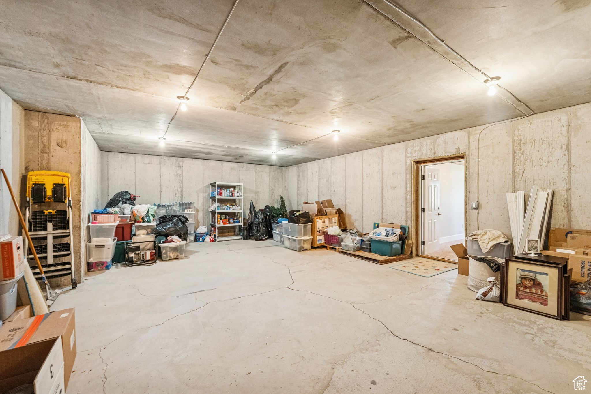 THANKSGIVING VILLAGE - Residential