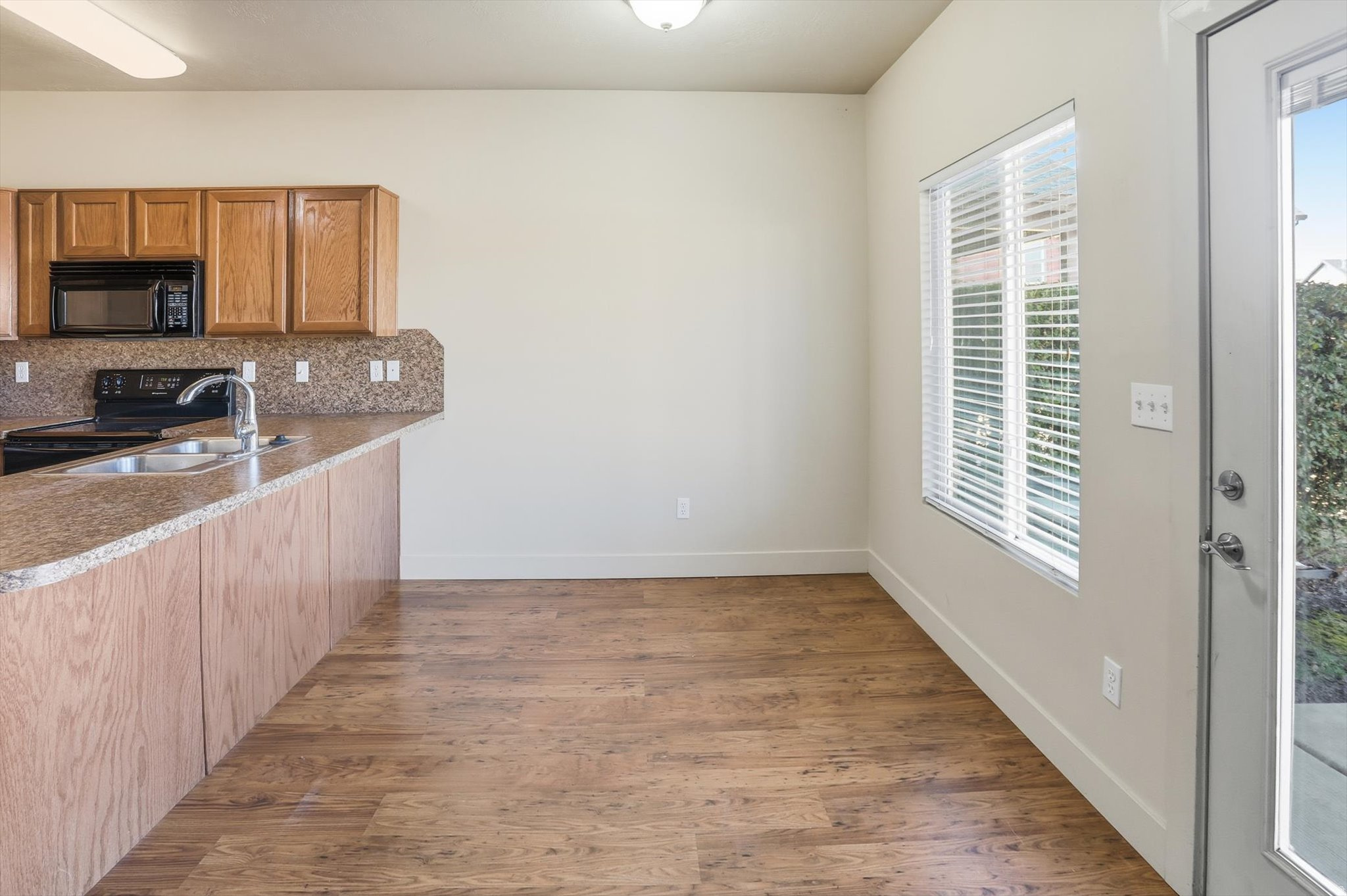 RIVERBEND - Residential