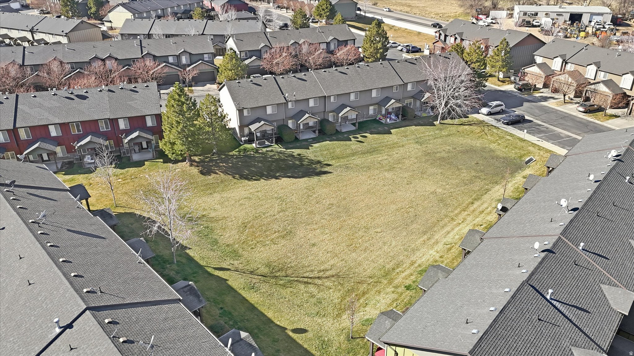 RIVERBEND - Residential