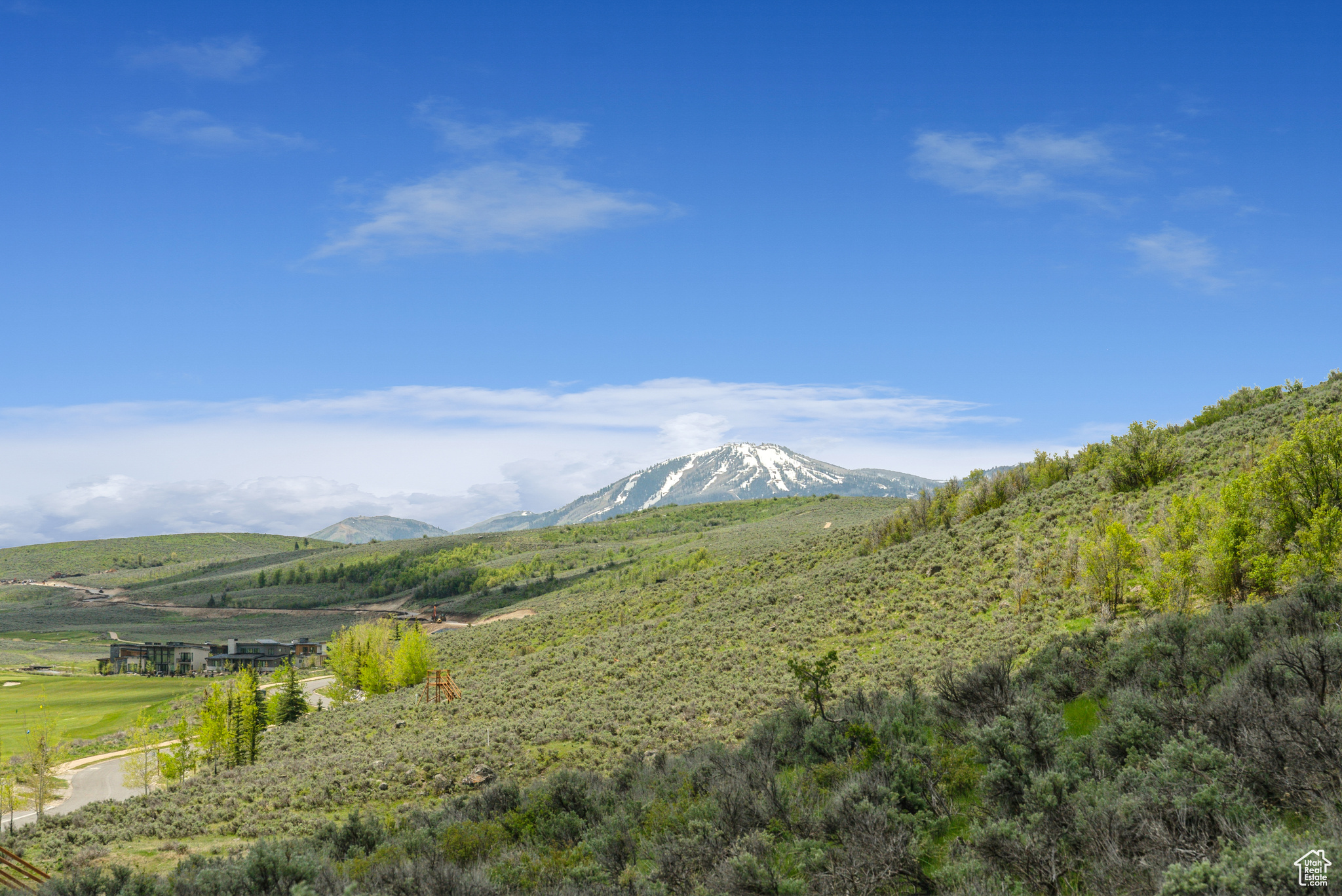 PAINTED SHORES BEACH - Land