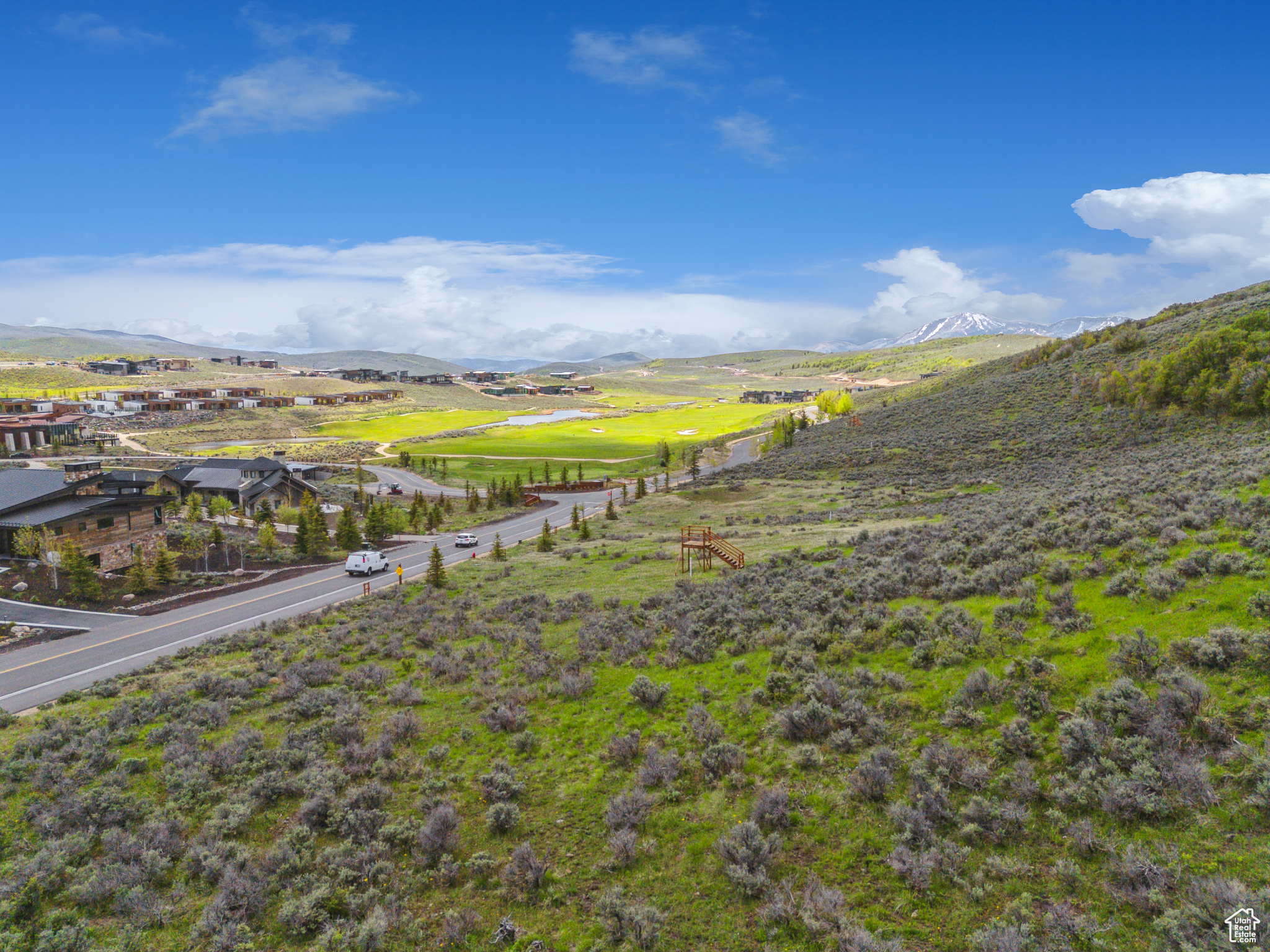 PAINTED SHORES BEACH - Land
