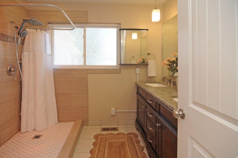 Tiny photo for 1489 N 400 W, Bountiful, UT 84010 (MLS # 2169604)