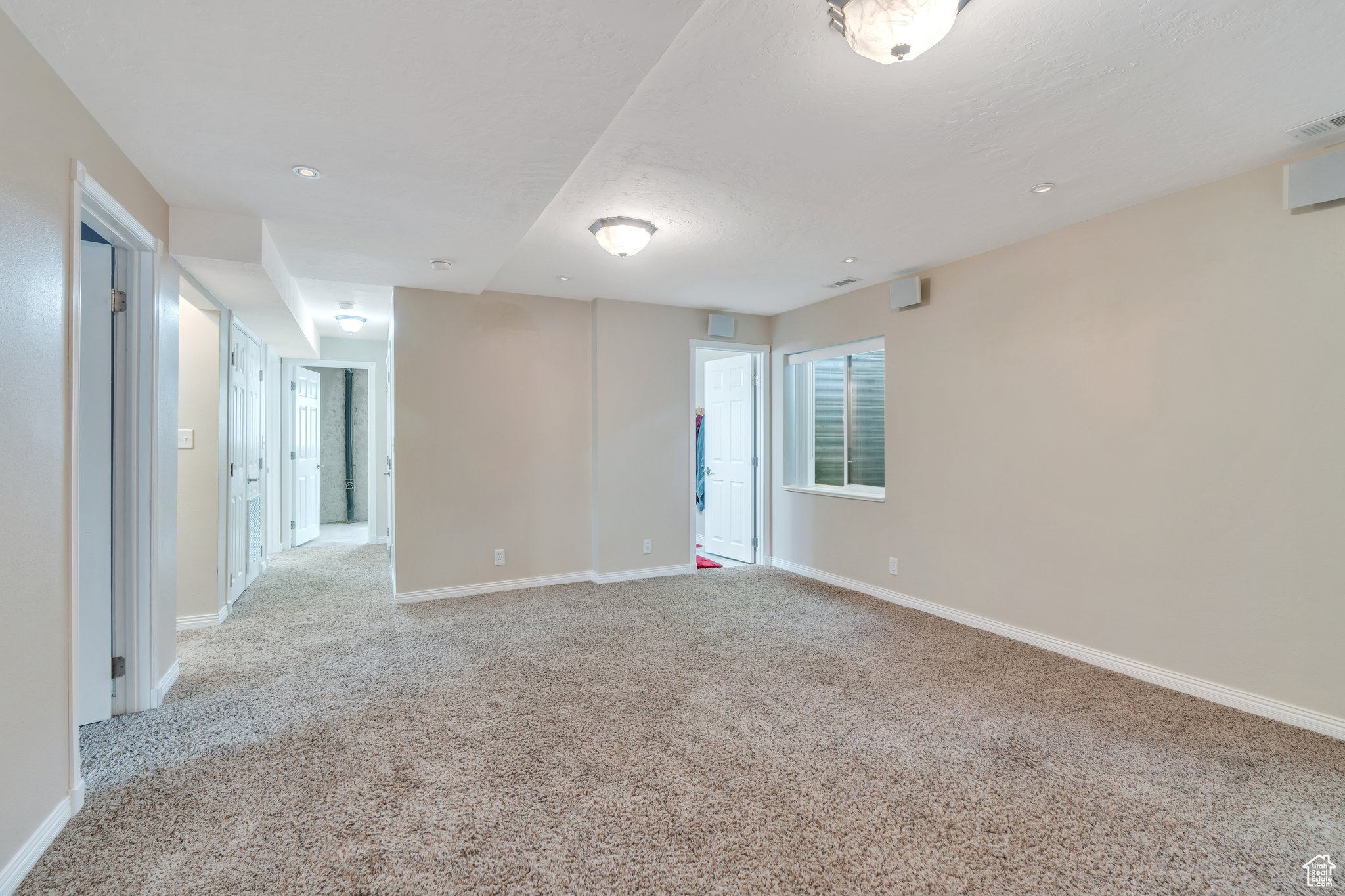 5144 W Wheatcrest Cir, West Jordan, Utah image 13