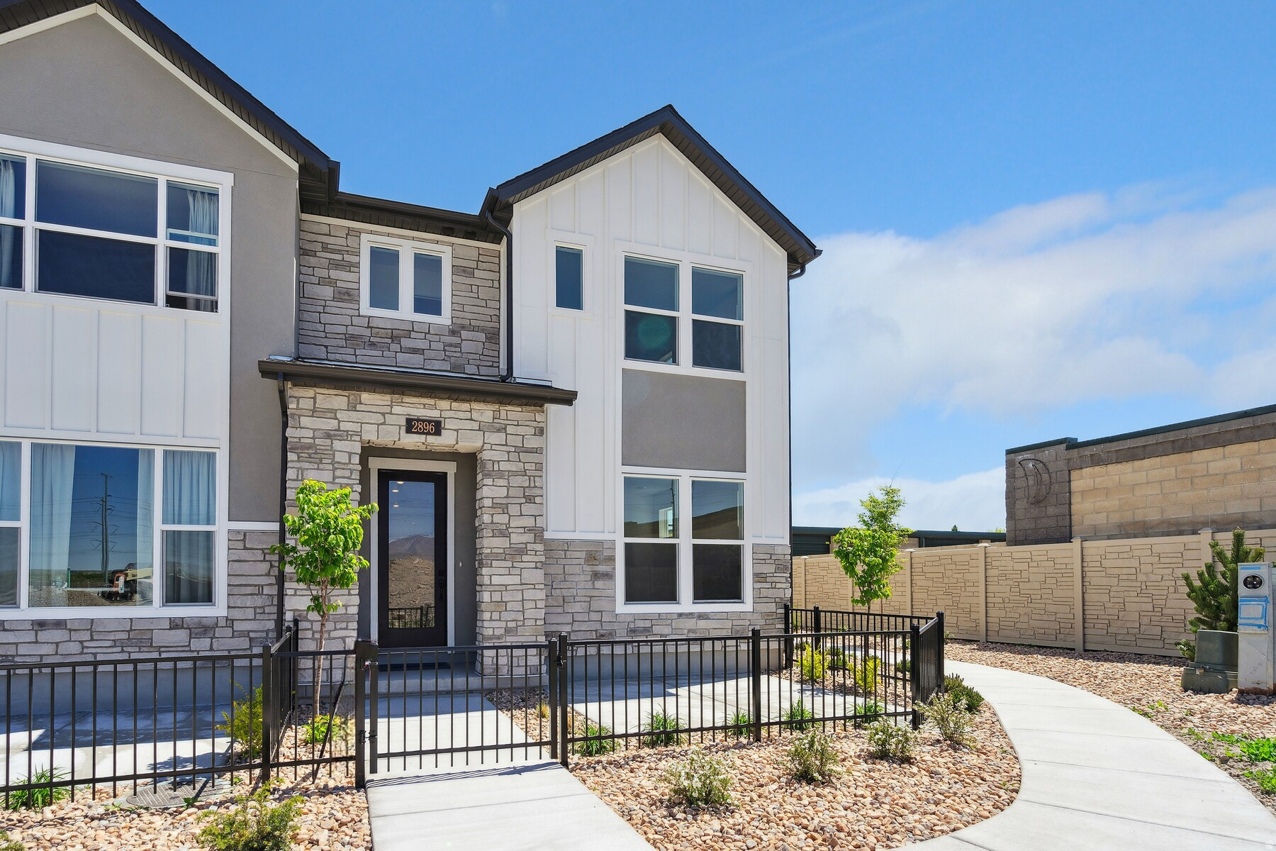 BONNEVILLE TOWNS - Residential