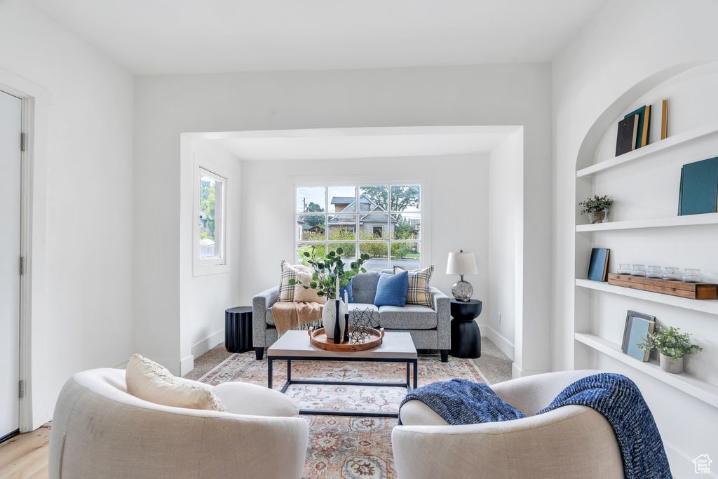 Photo of 653 E HOLLYWOOD AVE, Salt Lake City, UT 84105 (MLS # 2107993)