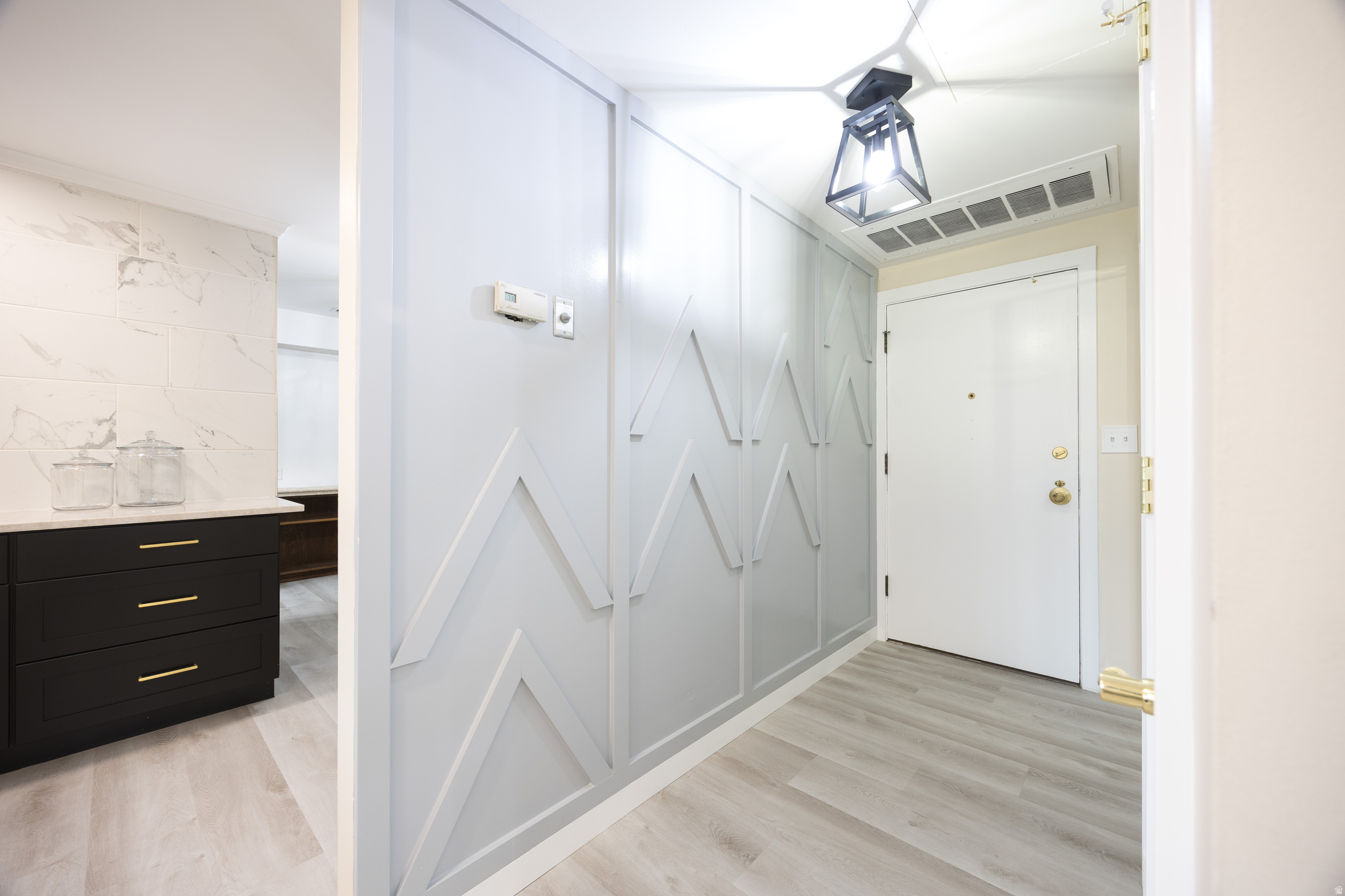 BONNEVILLE TOWER - Residential