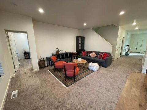 Tiny photo for 394 W PARKWAY DR S, Kaysville, UT 84037 (MLS # 2151651)