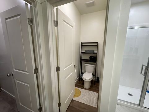 Tiny photo for 394 W PARKWAY DR S, Kaysville, UT 84037 (MLS # 2151651)