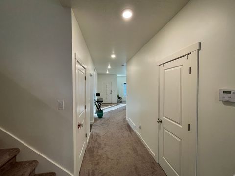 Tiny photo for 394 W PARKWAY DR S, Kaysville, UT 84037 (MLS # 2151651)