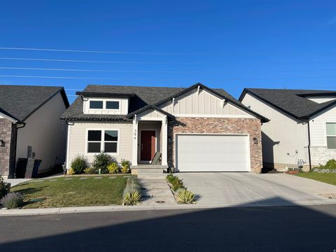 Tiny photo for 394 W PARKWAY DR S, Kaysville, UT 84037 (MLS # 2151651)