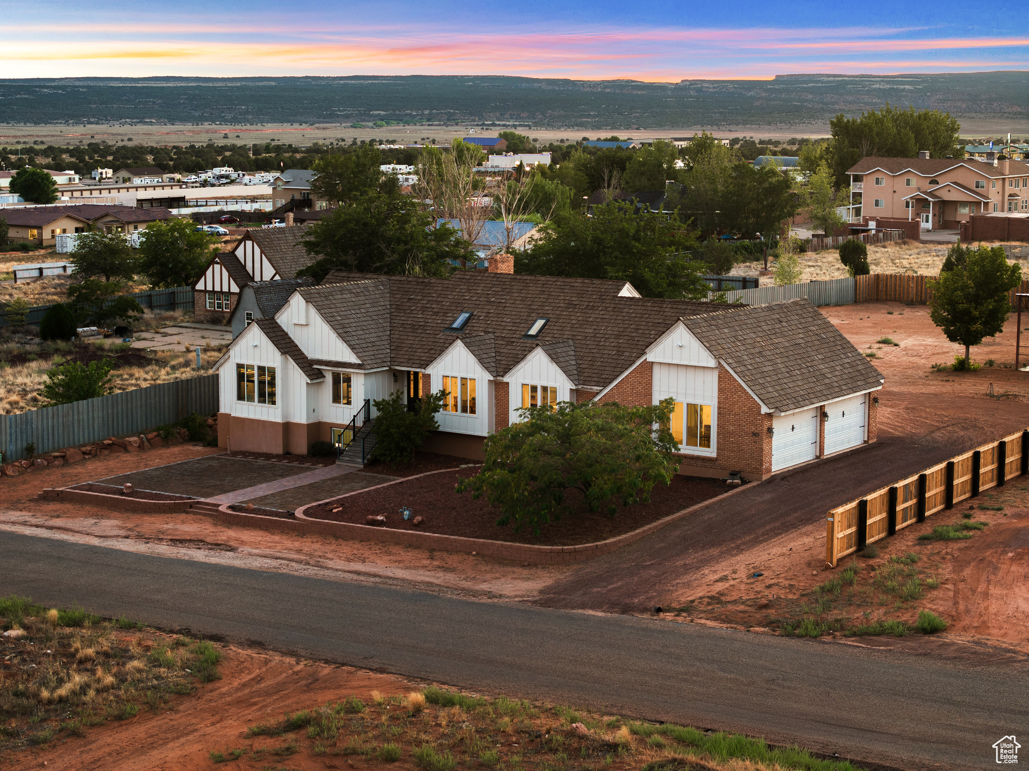 SHORT CREEK 2 - Residential