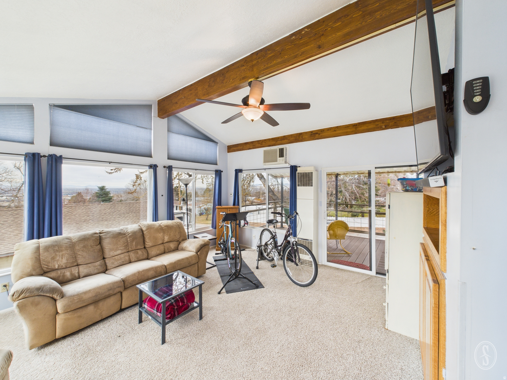 MOUNTAIN ORCHARD ESTATES - Residential