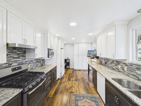 Tiny photo for 3900 N 1000 W, Pleasant View, UT 84414 (MLS # 2137819)