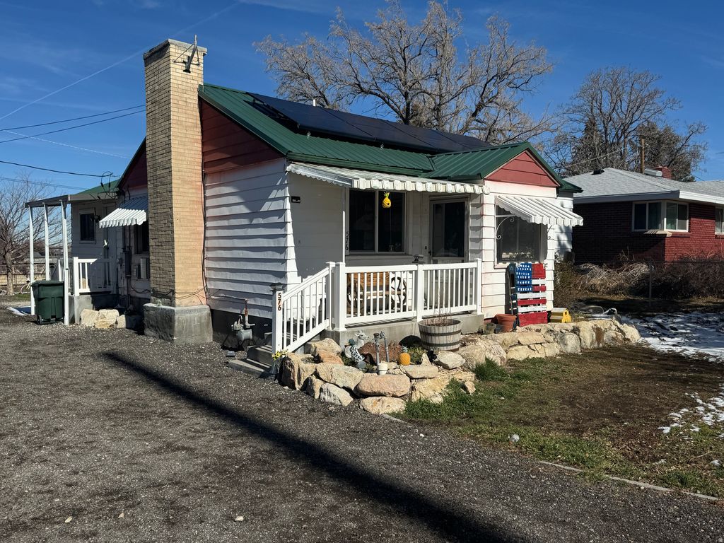 Photo of 576 W 200 S, Tooele, UT 84074 (MLS # 2138709)