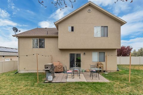 Tiny photo for 474 W PUMPKIN PATCH DR, Saratoga Springs, UT 84045 (MLS # 2147717)