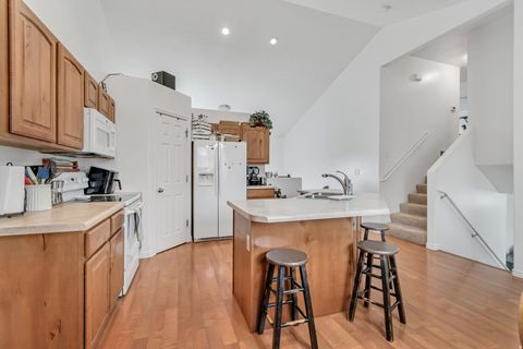 Tiny photo for 474 W PUMPKIN PATCH DR, Saratoga Springs, UT 84045 (MLS # 2147717)