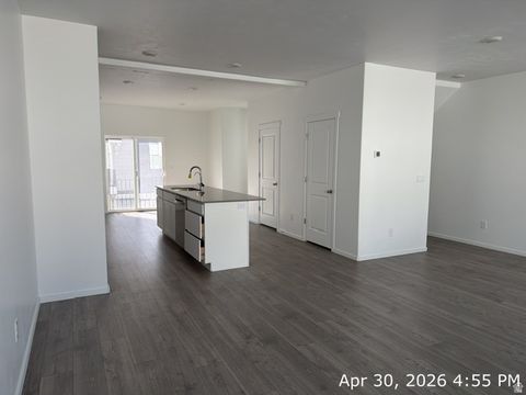 Tiny photo for 3999 N WILDCAT LN, Eagle Mountain, UT 84005 (MLS # 2157002)