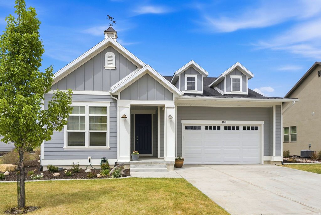 Photo of 108 W MONTE ROSA LN S, Midway, UT 84049 (MLS # 2157947)