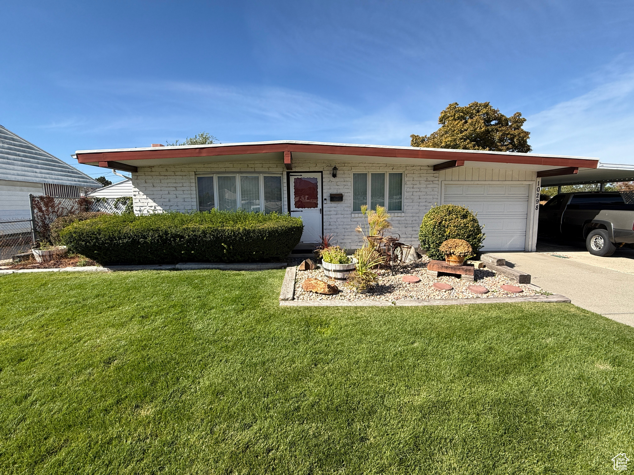 10298 S Crocus St, Sandy, Utah image 3