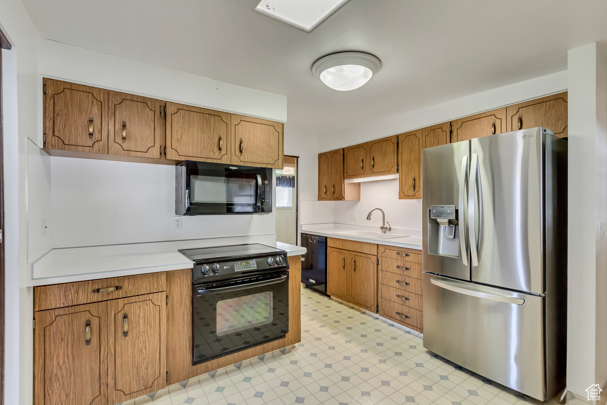 10298 S Crocus St, Sandy, Utah image 5