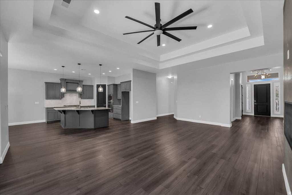 Photo of 3426 W 2570 S, Hurricane, UT 84737 (MLS # 2168753)
