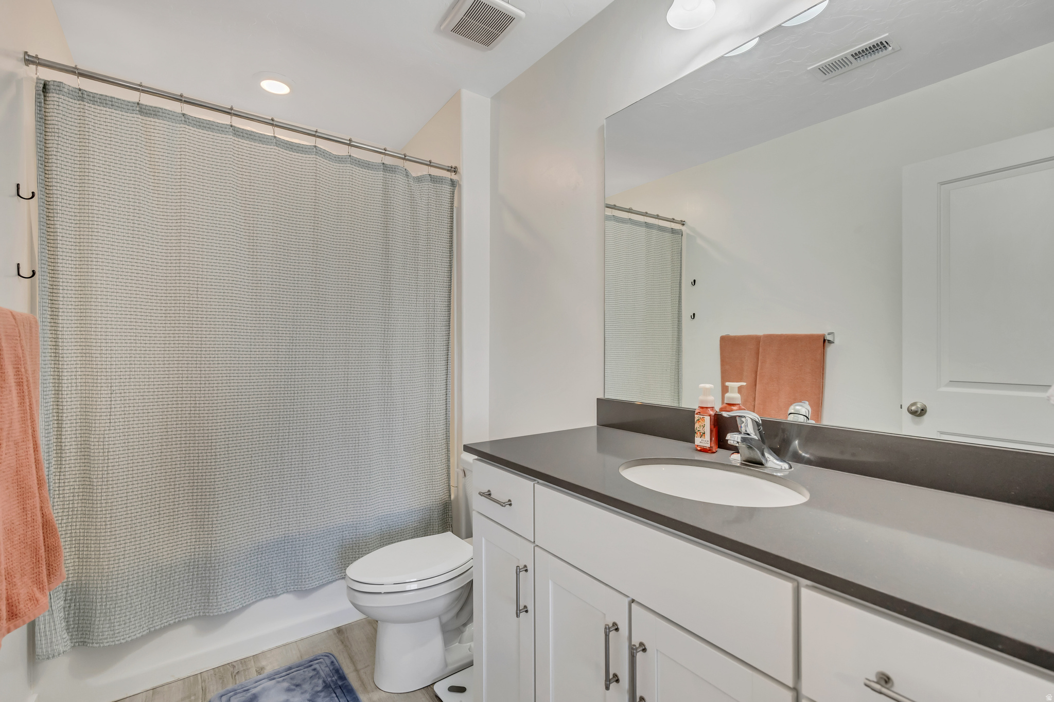 NORTHSHORE - Residential