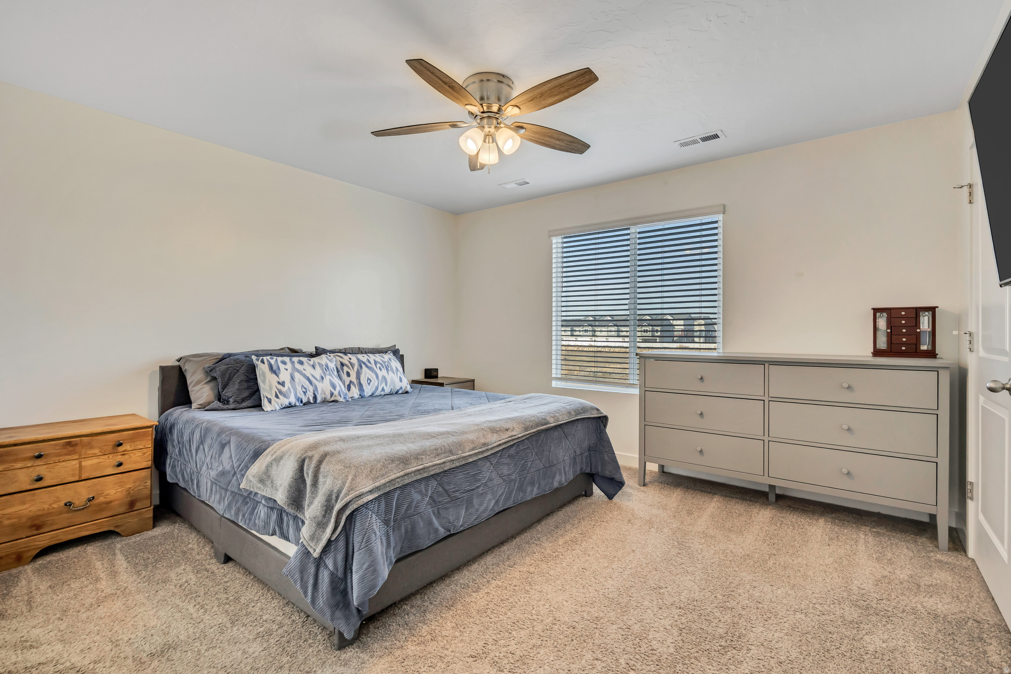 NORTHSHORE - Residential