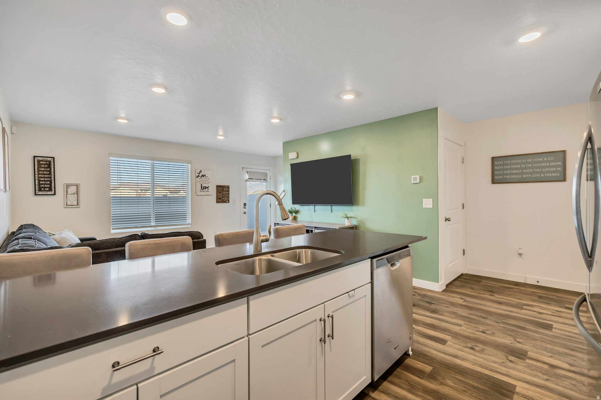 NORTHSHORE - Residential